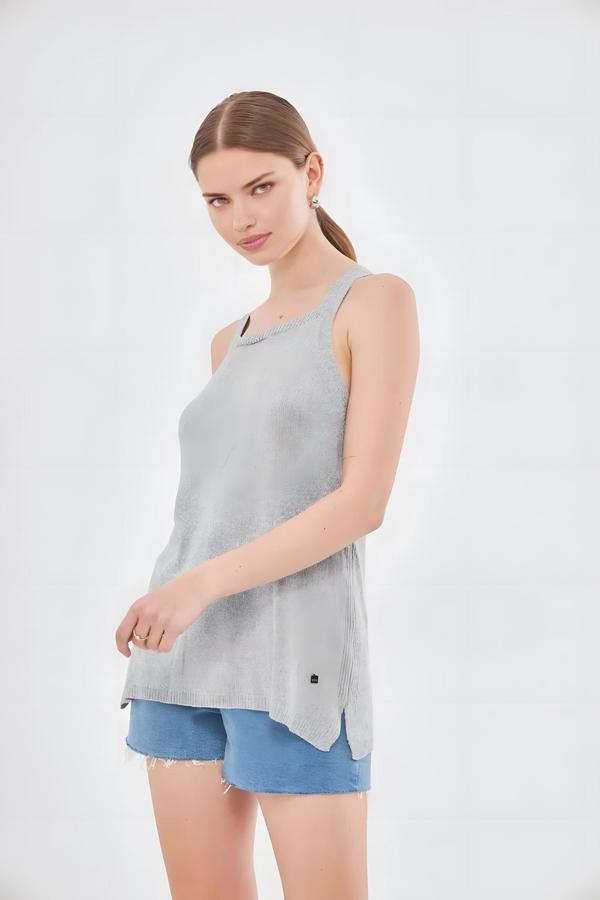 Backless Gray Knitwear Bustier - Image 2