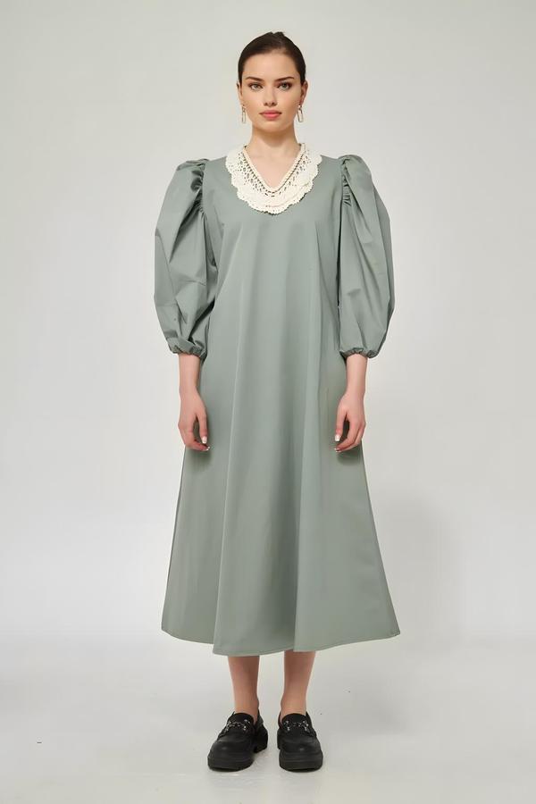 Green Dress with Collar Stone Accessories